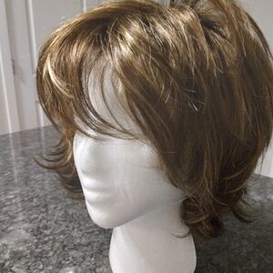 Noriko Sky (large cap) in Iced Mocha-R